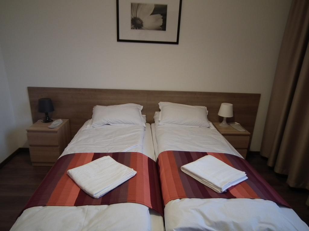 וליקו טורנובו Lion Guest House מראה חיצוני תמונה